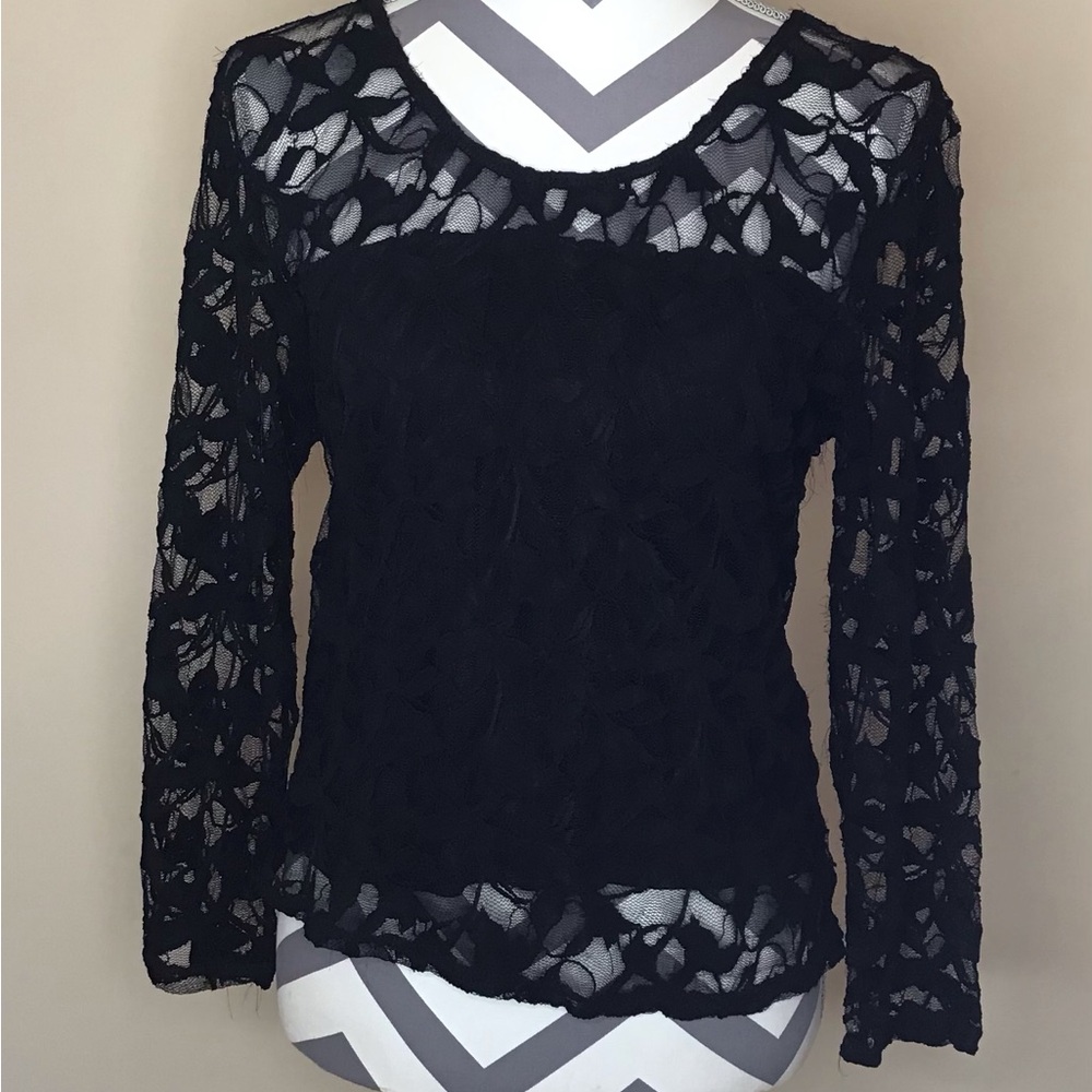 Lacey Black Fitted 3/4 Sleeve Top With Attached Camisole